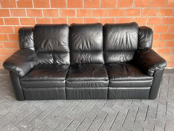 Leder salon / 3 zit  beschikbaar voor biedingen