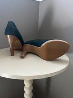 Marine blauwe peep toes Zinda, Kleding | Dames, Schoenen, Blauw, Ophalen of Verzenden, Zo goed als nieuw, Schoenen met hoge hakken