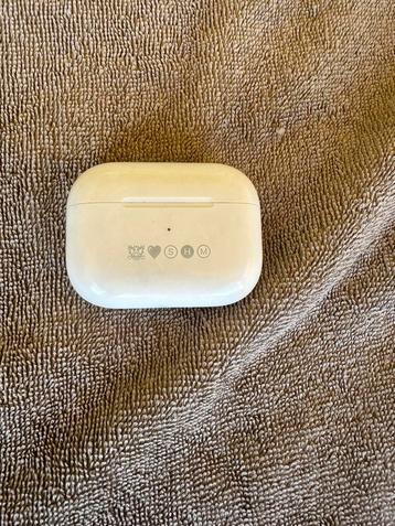 AirPods Pro (2e generatie) — Zeer goede staat — MagSafe-hoes beschikbaar voor biedingen