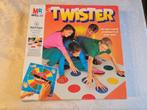 Twister, Hobby en Vrije tijd, Gezelschapsspellen | Overige, Ophalen of Verzenden, Gebruikt, MB SPELLEN