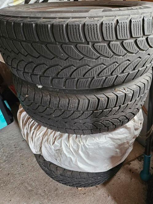 Winterbanden op velgen (in eerste instantie voor Golf 7 vana, Auto-onderdelen, Banden en Velgen, Band(en), Winterbanden, Gebruikt