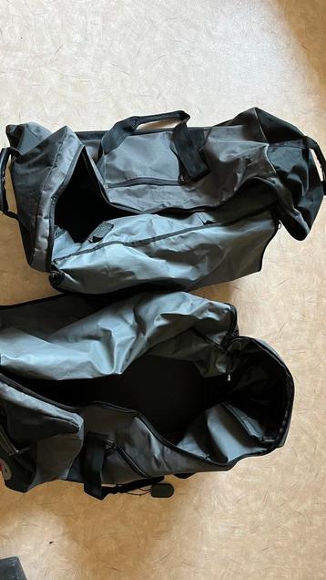Sac de voyage KANGOUROU 2x beschikbaar voor biedingen