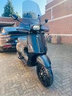 Vespa Sprint Notte 2019 i-get Injectie Alarm LED, Fietsen en Brommers, Scooters | Vespa, Overige modellen, Ophalen of Verzenden