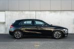 Mercedes a180 - 2020 - benzine - automaat, Auto's, Mercedes-Benz, Stof, 1600 cc, Zwart, Navigatiesysteem