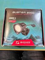 Lampe VTT Sigma Buster 2000 (guidon/cintre/casque), Ophalen, Zo goed als nieuw, Oplaadbaar, Batterij