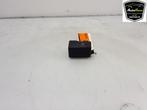 CONTACTSLOT ELECTR. Renault Megane IV Estate (RFBK), Gebruikt, Renault