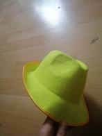 Feesthoed Geel fluoriserend, Kleding | Dames, Hoeden en Petten, Ophalen, Zo goed als nieuw