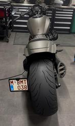Harley Davidson FXDR 1/1 jaar 2019, Motoren, Motoren | Harley-Davidson, 2 cilinders, Motorrijbewijs A, Bedrijf, 1870 cc