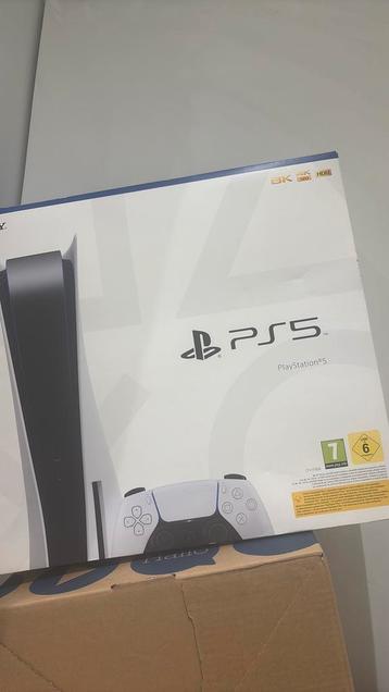 Ps5 version cd dans la boite avec 1 to supplementaire en ssd beschikbaar voor biedingen
