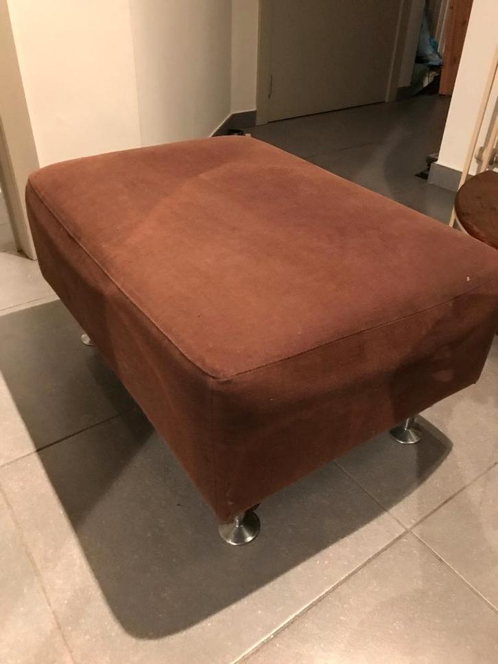 Lig stoelen 2x + Poef Bruin     µ9z, Huis en Inrichting, Stoelen, Bruin, Ophalen of Verzenden