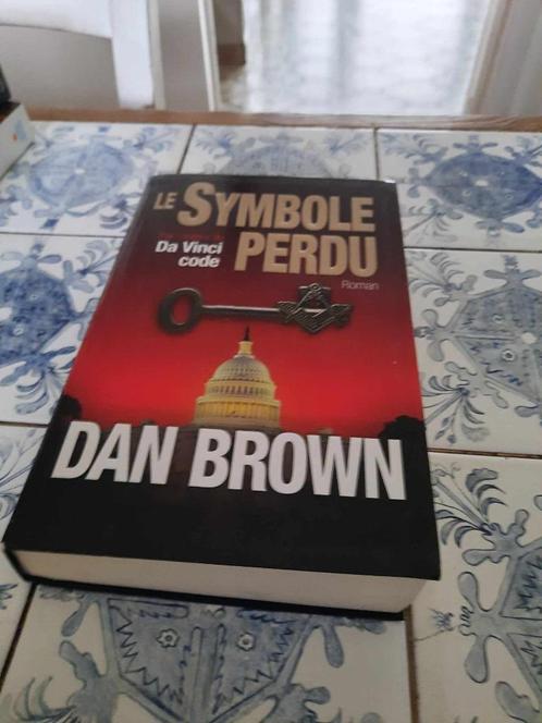 ROMAN LE SYMBOLE PERDU DAN BROWN, Livres, Romans, Utilisé, Enlèvement ou Envoi