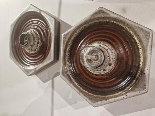 Paar zeshoekige Keramische wandverlichting , Hustadt  fat la, Antiek en Kunst, Antiek | Verlichting, Ophalen of Verzenden