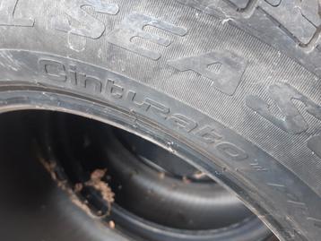 100 km mee gereden... zo goed als nieuw 205/55 R16 beschikbaar voor biedingen