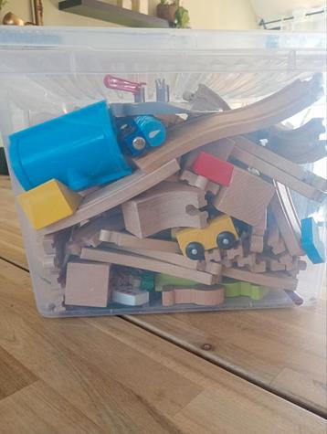 Train en bois toujours en très bon état, Enlèvement