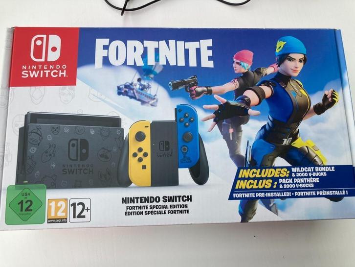 Nintendo switch Fortnite - nieuwstaat - ZONDER SKIN - koptel, Games en Spelcomputers, Spelcomputers | Nintendo Switch, Zo goed als nieuw