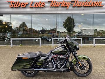 Harley-Davidson Street Glide CVO (bj 2022) beschikbaar voor biedingen