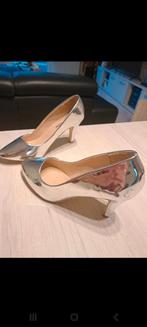 Iced silver instappers.. maat 39 in Vilvoorde.., Kleding | Dames, Ophalen, Nieuw