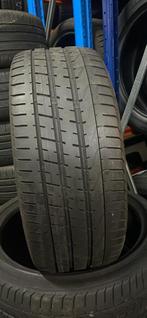 25540R21 Pirelli, Ophalen