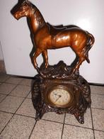 geregelde klok met paard (cf marly) H +/- 40 cm, Antiek en Kunst, Antiek | Klokken, Ophalen of Verzenden