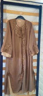 Abaya de la Mecque, beige et taupe 38-40, Kleding | Dames, Ophalen, Nieuw, Beige