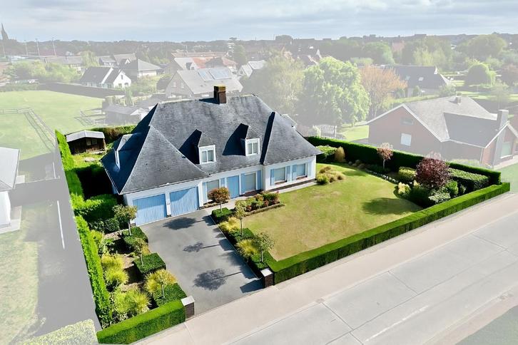 Villa met 5 slpks, ruime tuin (1.198m²) en EPC-label B, Immo, Huizen en Appartementen te koop, Provincie West-Vlaanderen, 1000 tot 1500 m²