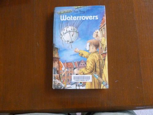boek waterrovers, Boeken, Kinderboeken | Jeugd | 10 tot 12 jaar, Zo goed als nieuw, Ophalen of Verzenden