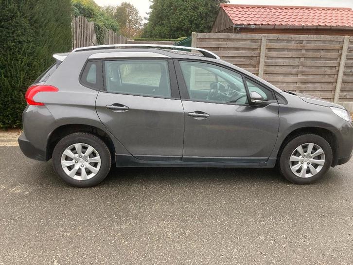 peugeot 2008, Auto's, Peugeot, Particulier, Airconditioning, Centrale vergrendeling, Cruise Control, Metaalkleur, Radio, Trekhaak