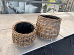 2 rotan plantenmanden met binnenvoering, Ophalen, Zo goed als nieuw