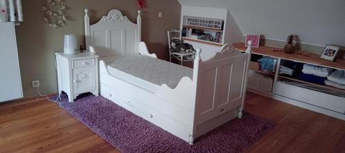 Lit tiroir bopita romantic avec 2 matelas et 1 table de nuit, Enfants & Bébés, Chambre d'enfant | Lits, Utilisé, 180 cm ou plus