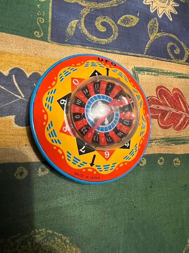Roulette UFO vintage, fabriquée au Japon *Tin Toy Collector, Antiquités & Art, Antiquités | Jouets, Enlèvement ou Envoi