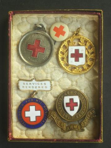 Médailles attribuées infirmière belge Germaine Desmet lot #2