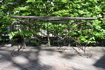 Tuintafel tuin smeedijzer Duits Fabrikaat  beschikbaar voor biedingen