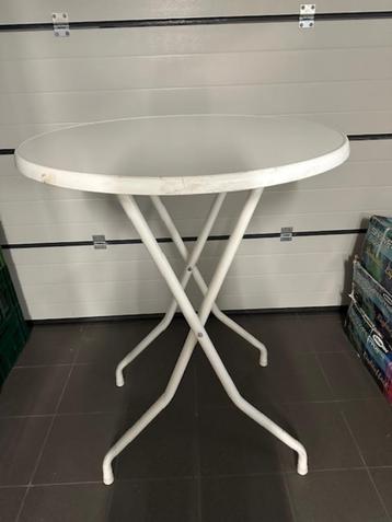 5 Statafels met nap beschikbaar voor biedingen