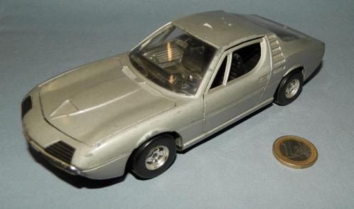 Polistil 1/25 : Alfa Romeo Montréal (Pour pièces détachées), Hobby & Loisirs créatifs, Voitures miniatures | 1:24, Utilisé, Voiture