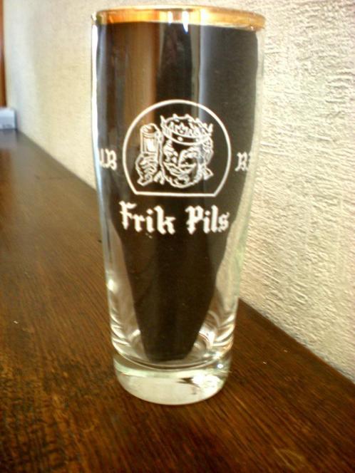 Frik Pils (Lauwe), Verzamelen, Biermerken, Zo goed als nieuw, Glas of Glazen, Ophalen of Verzenden
