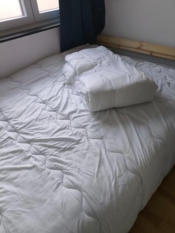 4 seasons duvets good as new beschikbaar voor biedingen