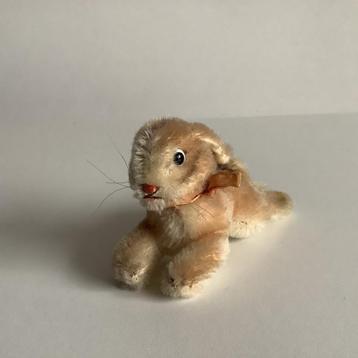 Vintage Steiff mini konijntje "Lieghase" met knopje beschikbaar voor biedingen