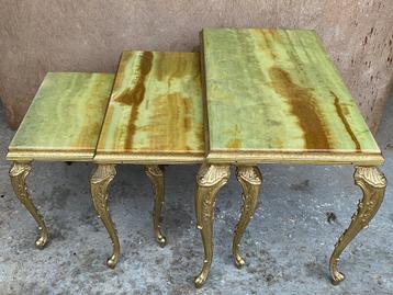 Set van 3 bijzettafeltjes beschikbaar voor biedingen