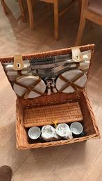 Country cottage picnic, Ophalen of Verzenden, Zo goed als nieuw