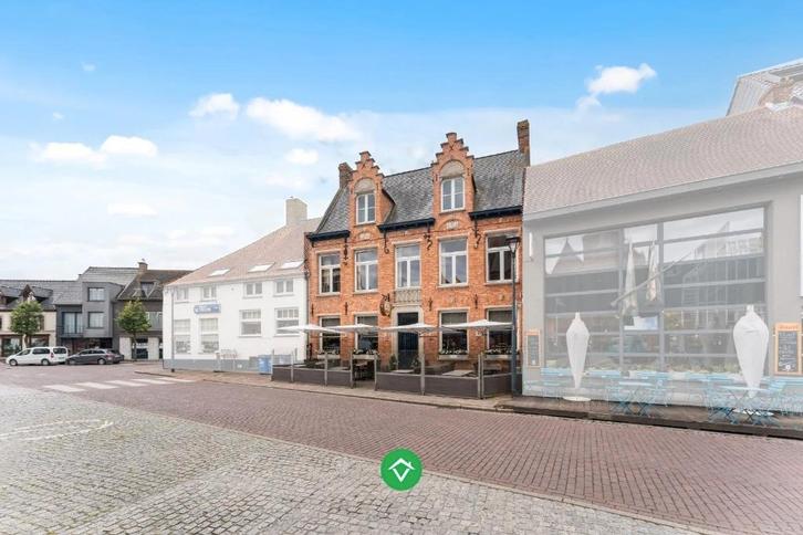 RESTAURANT MET FEESTZAAL EN WOONST IN CENTRUM VAN KOEKELARE, Immo, Huizen en Appartementen te koop, Provincie West-Vlaanderen