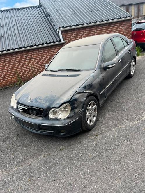 Mercedes-Benz c220 voor onderdelen, Auto's, Mercedes-Benz, Bedrijf, C-Klasse, Berline, Handgeschakeld, Blauw, Ophalen