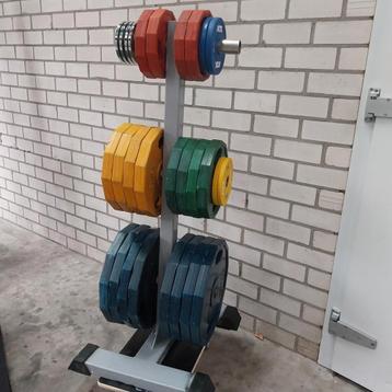 291 kilo Olympische Rubber Grip Gewichten + Opbergrek  beschikbaar voor biedingen