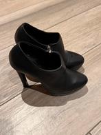 Talons coco bella, Vêtements | Femmes, Enlèvement, Comme neuf