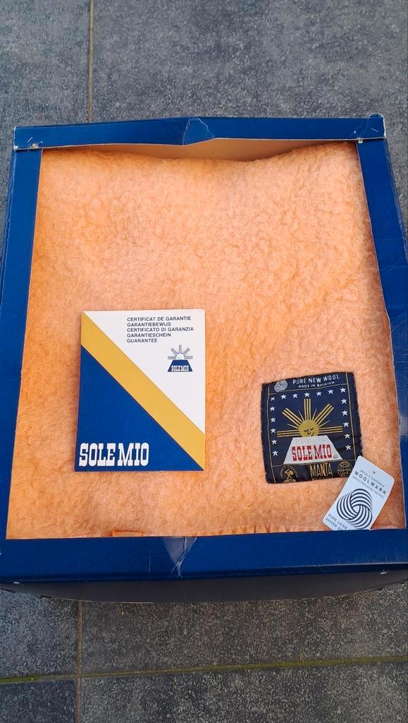 Sole Mio Manta deken 2 persoons., Huis en Inrichting, Woonaccessoires | Plaids en Woondekens, Nieuw, Ophalen