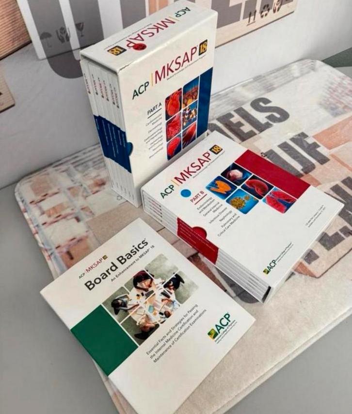 MKSAP 18 A, B, livres Médecins médecine interne notions base, Divers, Matériel Infirmier, Neuf, Enlèvement ou Envoi