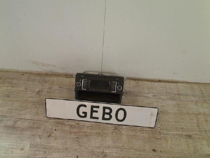 RADIO Volkswagen Polo V (6R) (01-2009/10-2017), Autos : Pièces & Accessoires, Autres pièces automobiles, Volkswagen, Utilisé