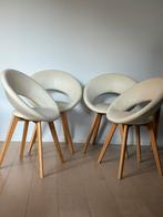 Lot de 4 chaises blanc crème – Pieds bois – Très bon état, Maison & Meubles, Comme neuf, Enlèvement, Quatre, Bois