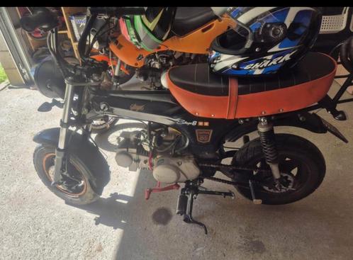 Dax skyteam 50cc Moteur 125cc semi automatique 4 vitesse, Fietsen en Brommers, Brommers | Honda, Ophalen of Verzenden