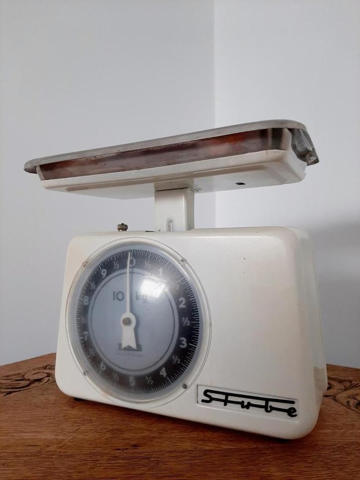 Jaren 60 keukenweegschaal Stube, Antiek en Kunst, Curiosa en Brocante, Ophalen of Verzenden