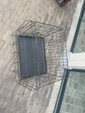 Kennel - hondenkot - voor kleinere hond beschikbaar voor biedingen